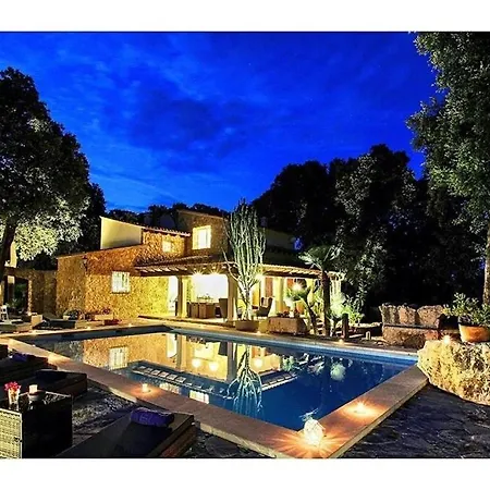 Villa Spectacular Newly Renovated In Pollensa By Renthousing *