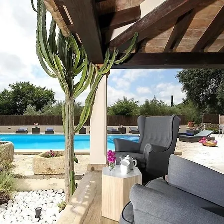 Spectacular Newly Renovated In Pollensa By Renthousing Villa